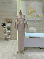 Load image into Gallery viewer, Green Dress Qatar