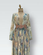 Load image into Gallery viewer, Quatro Dresses Qatar