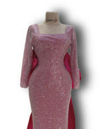 Load image into Gallery viewer, Elegant dress suitable for galas, parties, or special events.