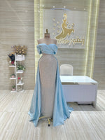 Load image into Gallery viewer, Green Dress Qatar