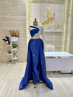 Load image into Gallery viewer, Doha Wedding Dress