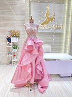 Load image into Gallery viewer, Pink Dress Doha, Qatar