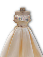 Load image into Gallery viewer, Girl/103