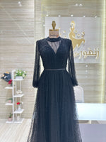Load image into Gallery viewer, A comfortable and stylish knee-length dress with sleeves, perfect for a family gathering