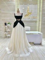 Load image into Gallery viewer, Fashion Designer. Qatar