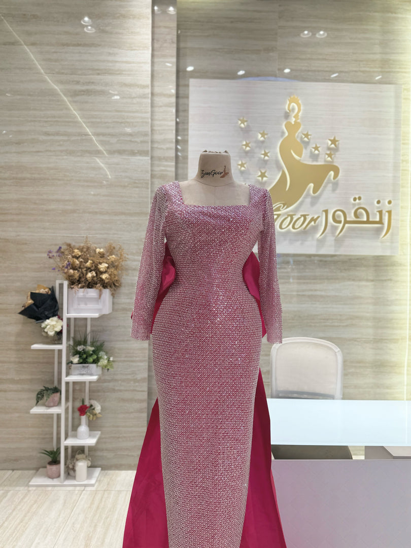 Elegant dresses can be made in a range of different colors.