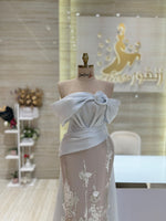 Load image into Gallery viewer, Yellow Dress Qatar