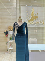 Load image into Gallery viewer, Elegant dresses can be made in a range of different colors.