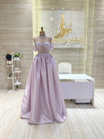 Load image into Gallery viewer, Jabador Dress Qatar