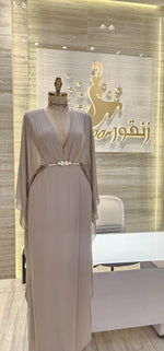 Load image into Gallery viewer, Red Dresses Qatar