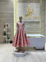 Load image into Gallery viewer, Girl/109