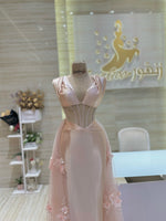 Load image into Gallery viewer, Qatar Fashion Designers, ZunGoor