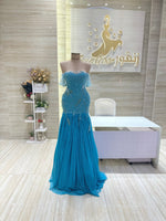 Load image into Gallery viewer, Red Dresses Doha