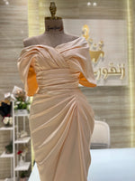 Load image into Gallery viewer, Red Dresses Doha