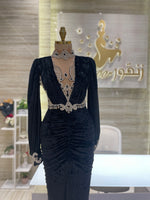Load image into Gallery viewer, Fashion Designer. Qatar