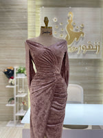 Load image into Gallery viewer, Custom dress designers, Qatar