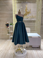Load image into Gallery viewer, Red Dress Qatar