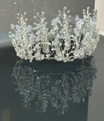 Load image into Gallery viewer, Elegant dress suitable for galas, parties, or special events.