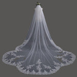 Load image into Gallery viewer, طرحة عروس للتفصيل فقط، غير متوفرة حالياً بأي فرع، يتم تفصيلها حسب الطلب
يمكن تنفيذ التصميمات الخاصة بالزبائن، واجراء اي تعديل على هذه التصميمات، ليتم تفصيلها حسب المتطلبات الخاصة
للمزيد من الموديلات او الاستفسارات يرجى التواصل معنا من خلال الاتصال او الواتساب.