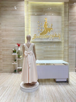 Load image into Gallery viewer, Girl/118