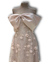 Load image into Gallery viewer, Girl/117
