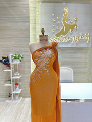 Custom dress designers, Qatar