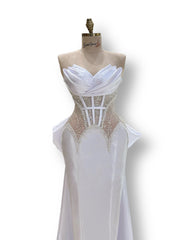 Tailor-made dresses Qatar