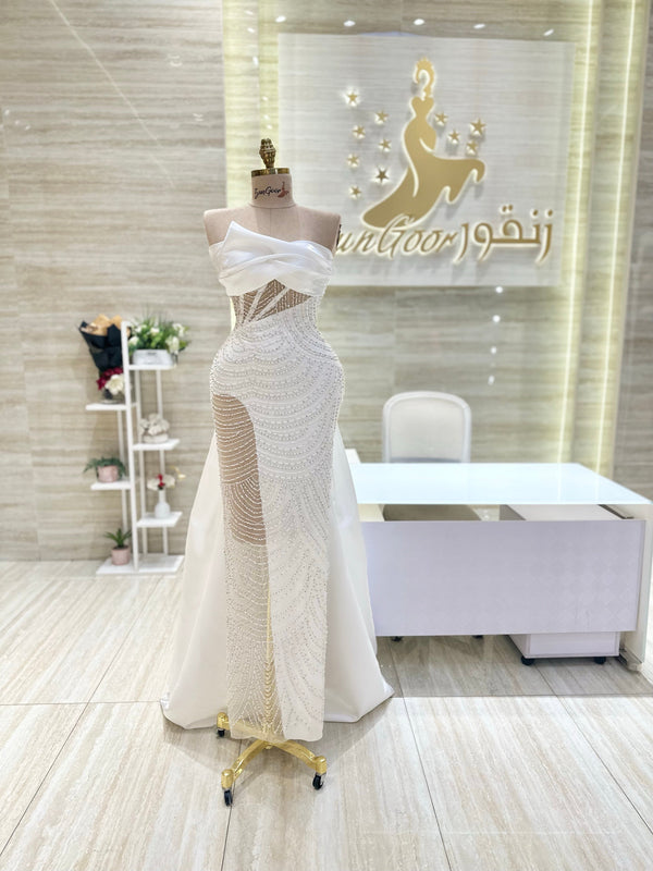 Ready-to-wear dress